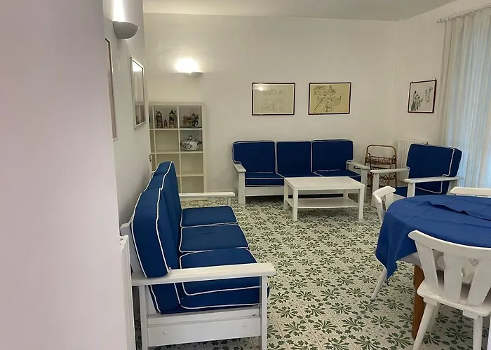 Channel House * Ischia