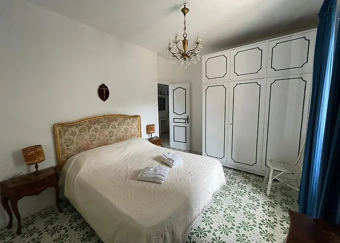 Channel House Semesterbostad Ischia
