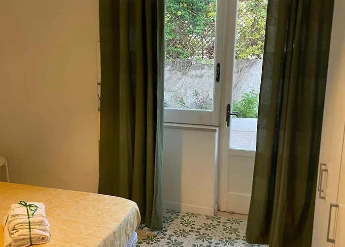 Channel House Дом отдыха